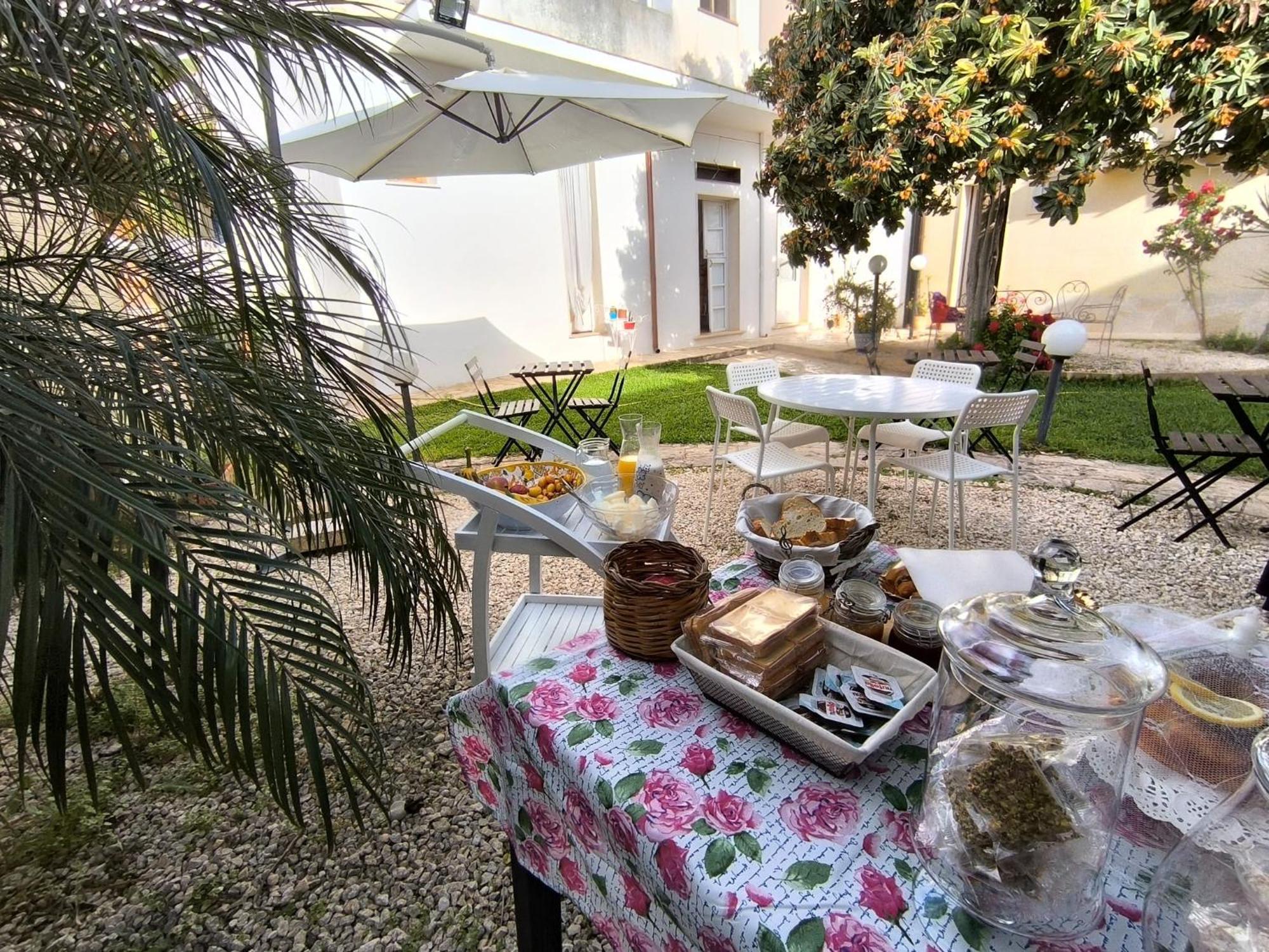 U' Iazzu Bed & Breakfast Avola Luaran gambar